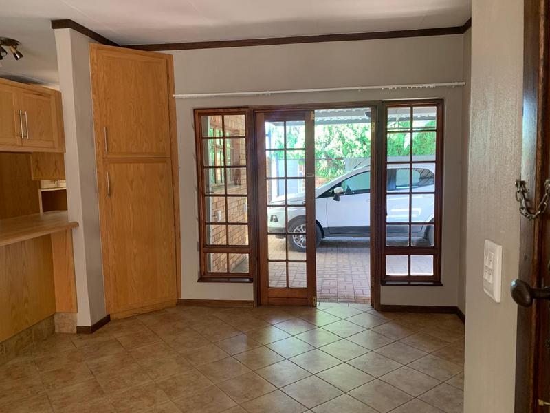 5 Bedroom Property for Sale in Wilkoppies North West